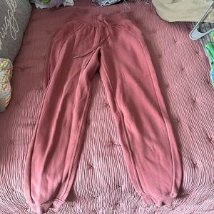 coral lululemon scuba joggers